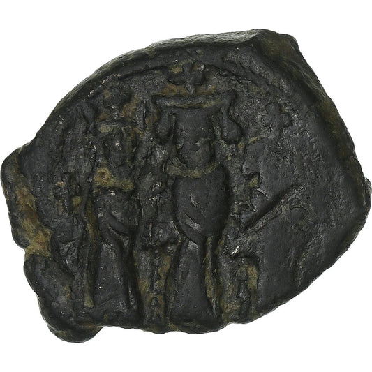 Heráclio, 
  
  com Martina e Heráclio Constantino, 
  
  Follis