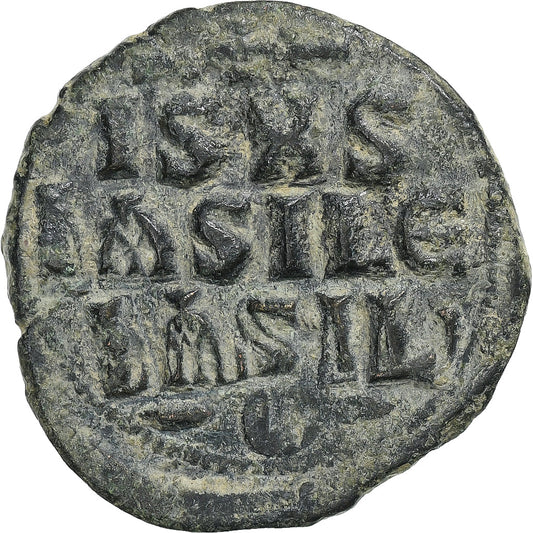 Época de Constantino IX, 
  
  Follis, 
  
  1042-1055